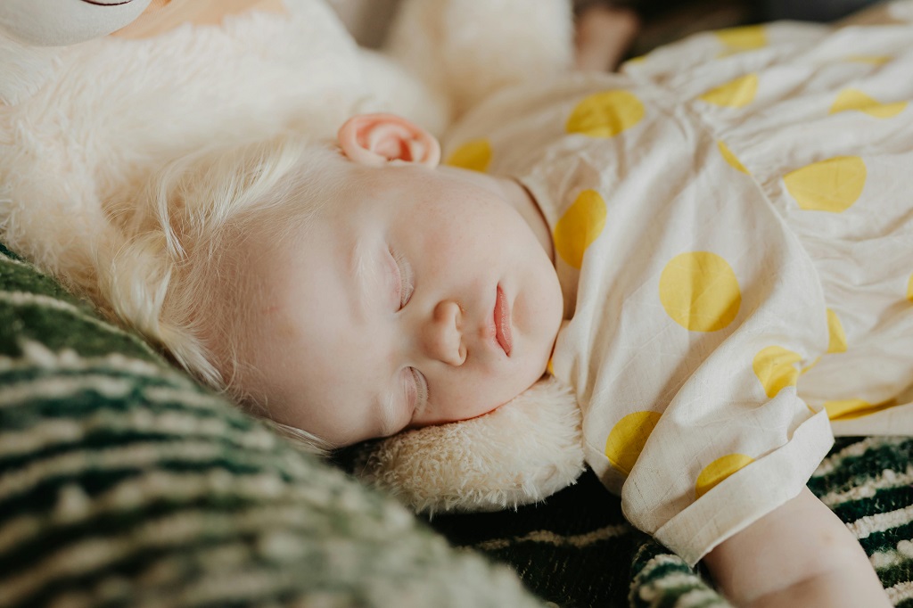 Discover effective ways to help your baby sleep