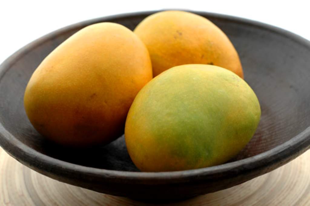 What's the difference between a mango and a honey mango
