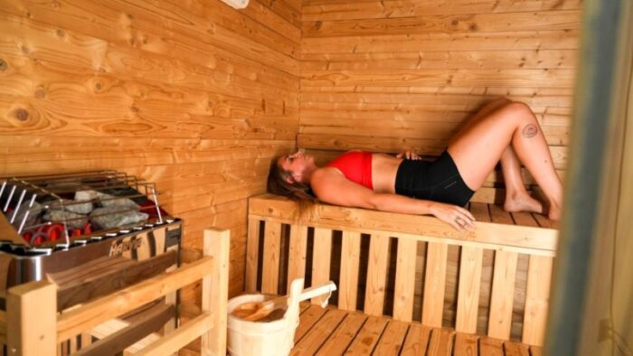 How to use a sauna in the gym