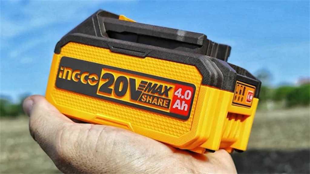 Extending the Lifespan of Power Tool Batteries in Extreme Temperatures