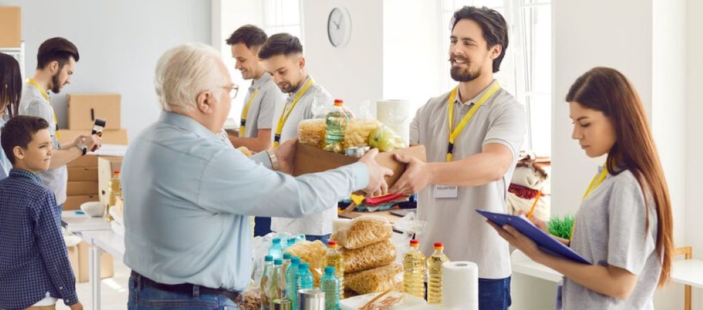 Understand different types of charitable trusts and their advantages.